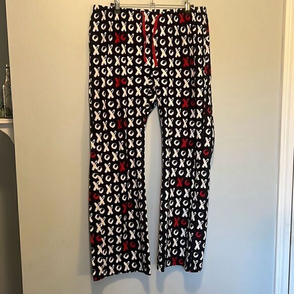 Love In The Air Women's XO Pattern Drawstring Pajama Pants NWOT - Picture 1 of 5